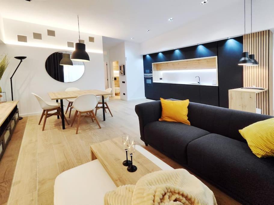 Increible Apartamento De Lujo En Terrassa Exterior photo
